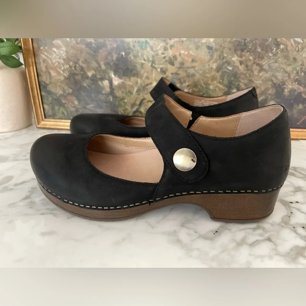 Dansko Beatrice Mary Jane Black Burnished Leather Size 40 - Picture 11 of 11